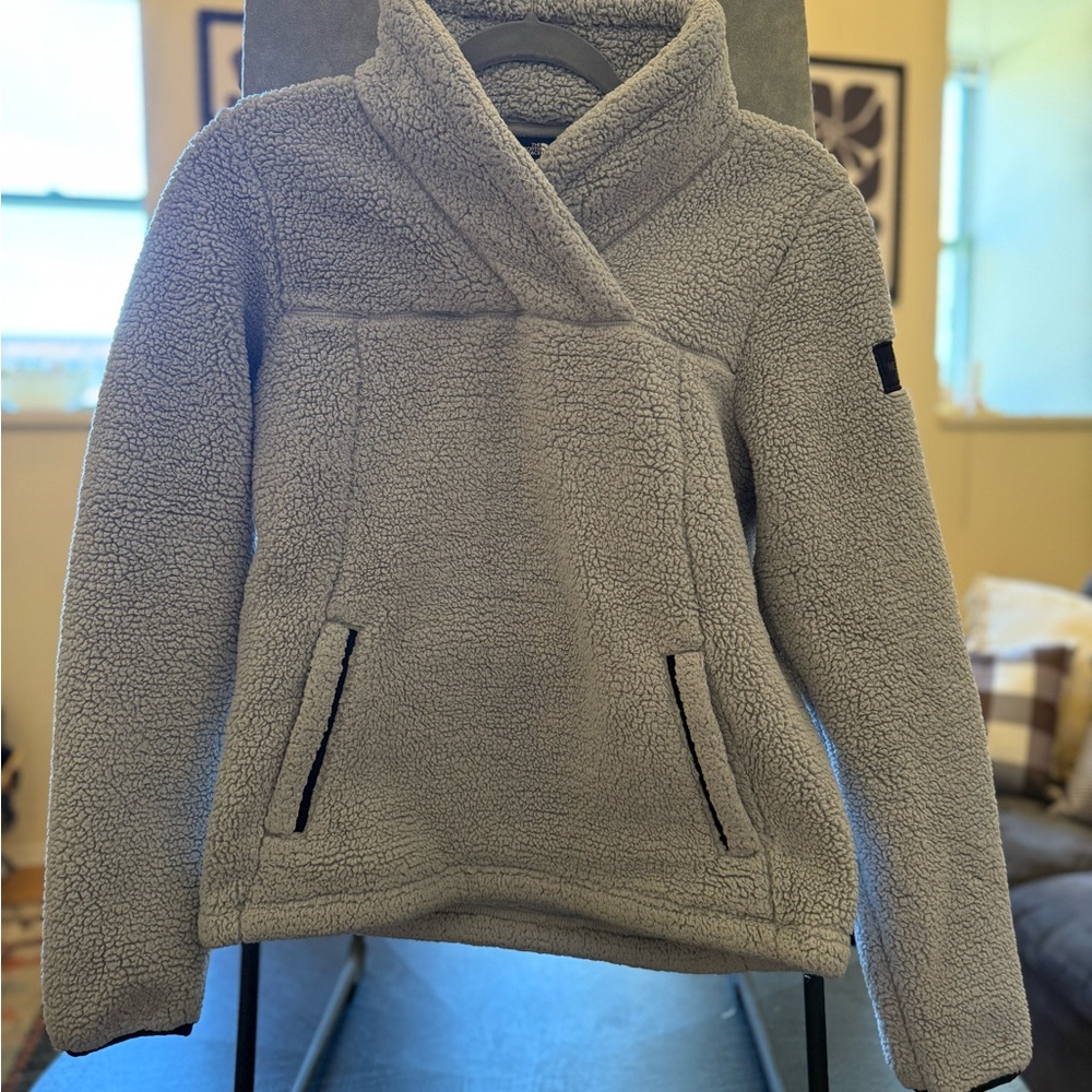North Face Cozy Gray Sherpa Pullover